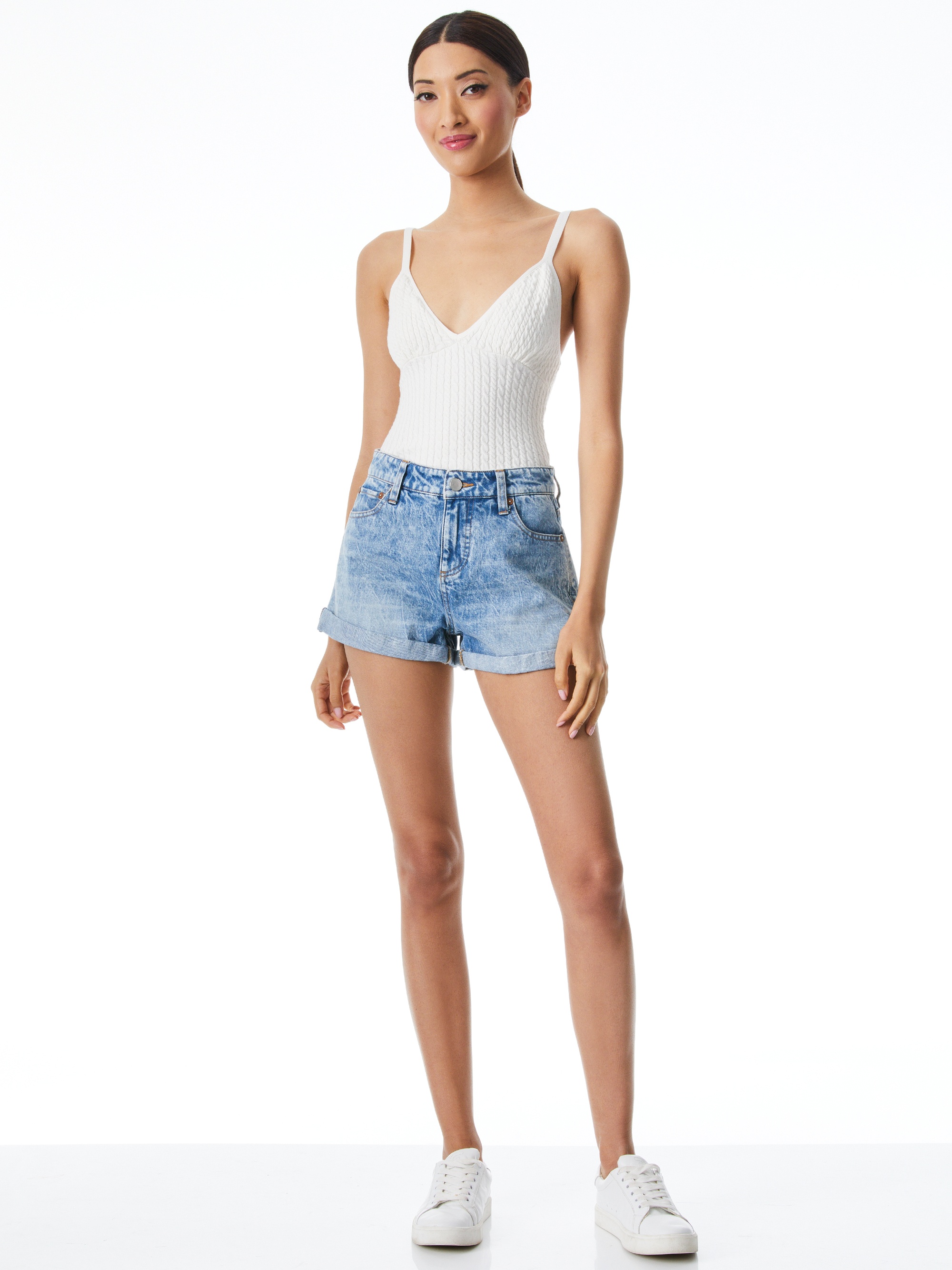 AMAZING HIGH RISE DENIM VINTAGE SHORT - 3