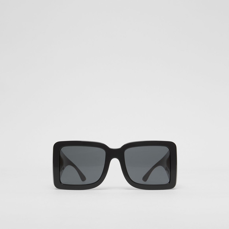 B Motif Square Frame Sunglasses 1