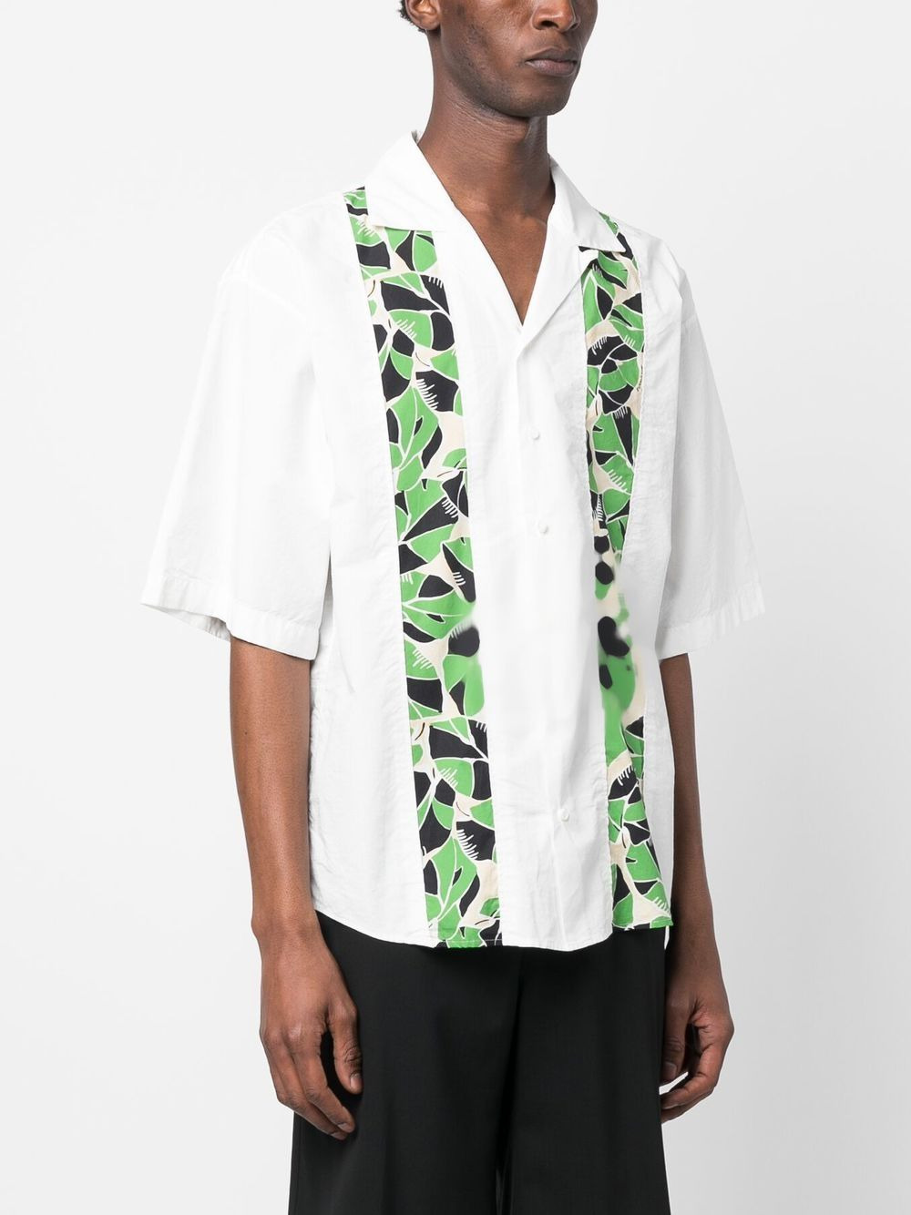 leaf-print short-sleeve shirt - 3