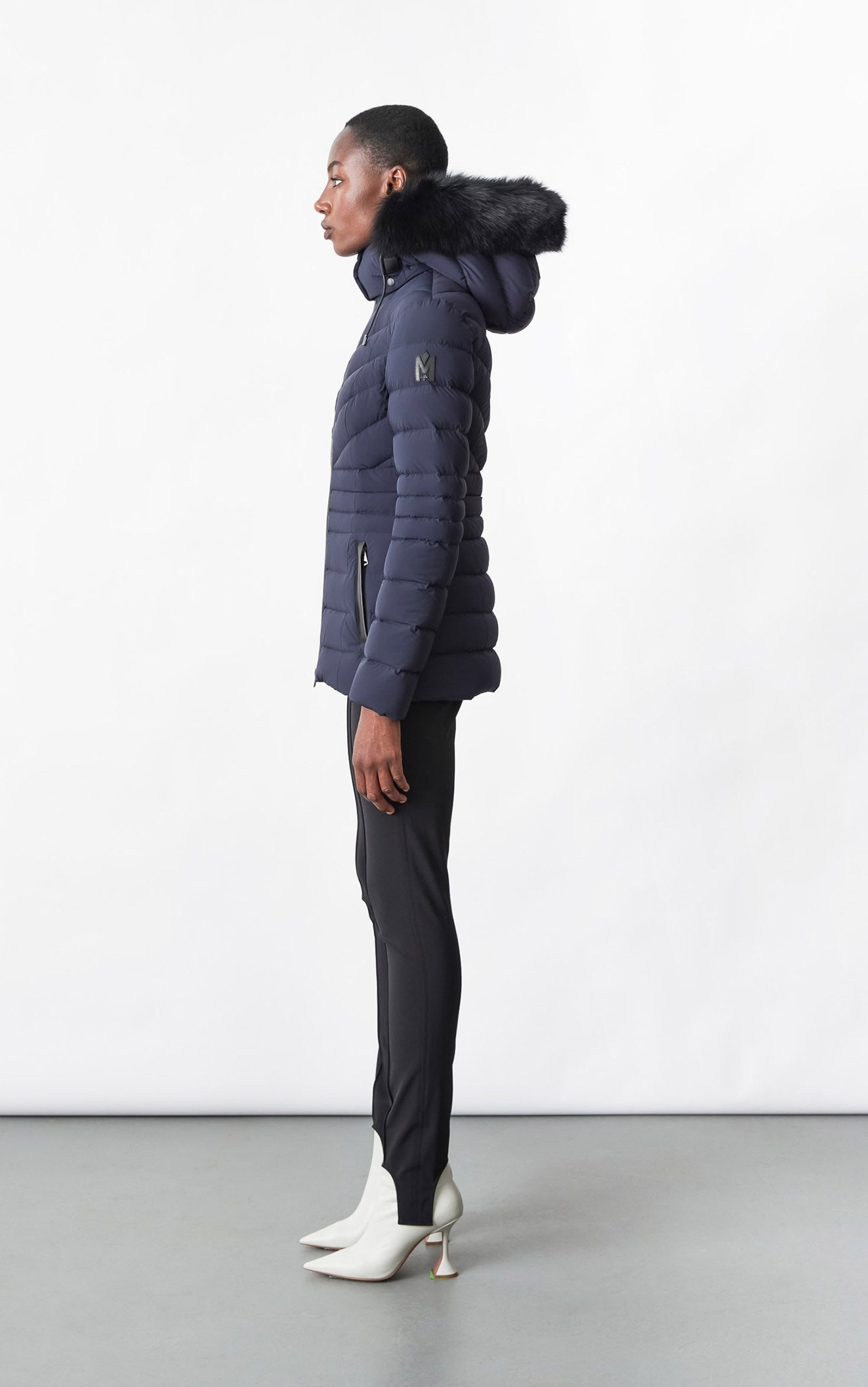 PATSY Agile 360 down jacket with blue fox fur - 3