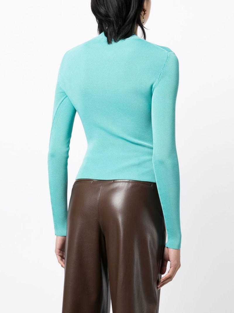 Cara cut-out detail top 4