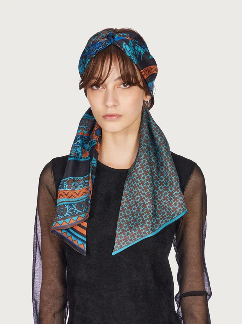 FERRAGAMO NIRVANA PRINT TWILLY BAND outlook