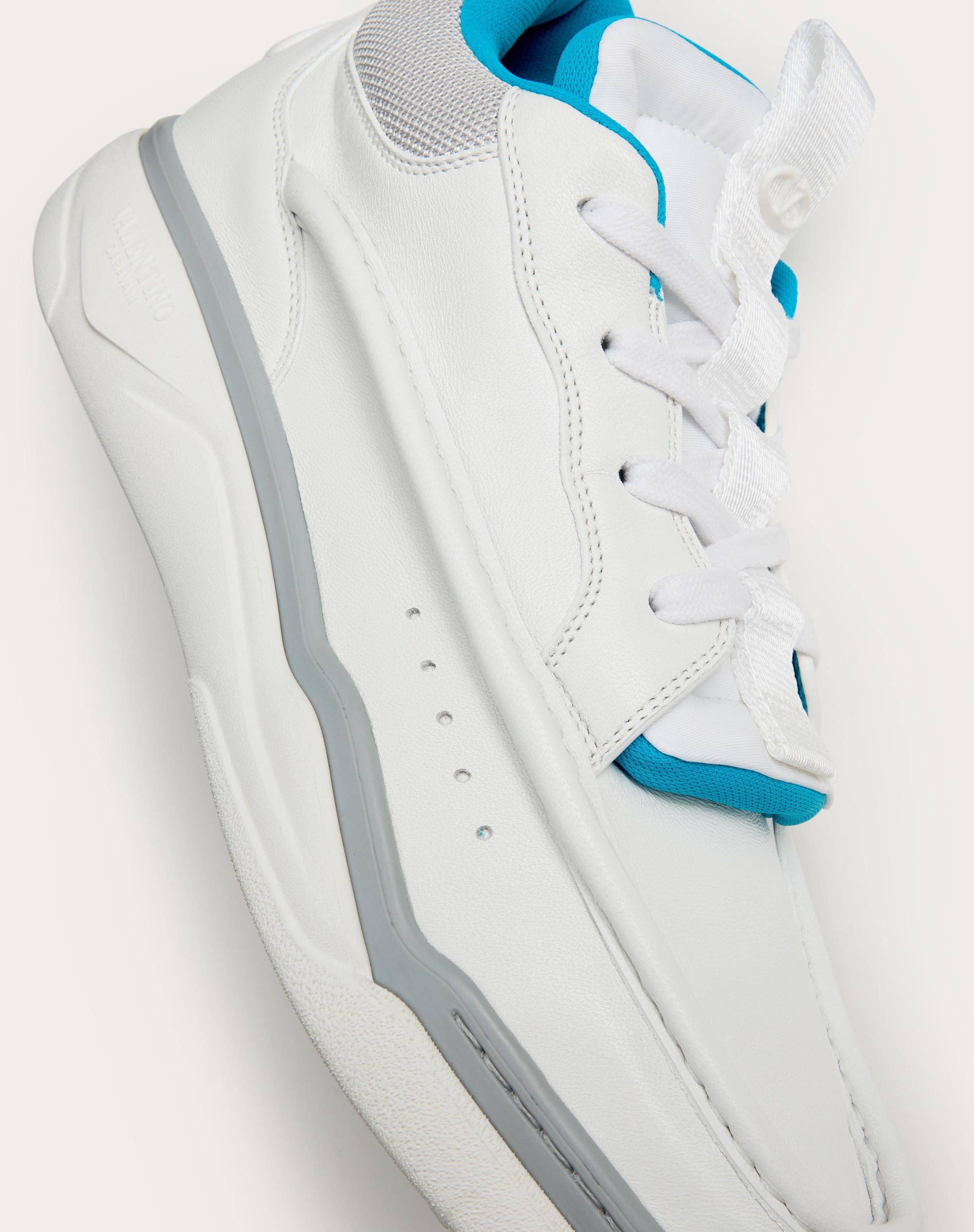 CALFSKIN LEATHER MID-TOP RUNBOOT SNEAKER - 5