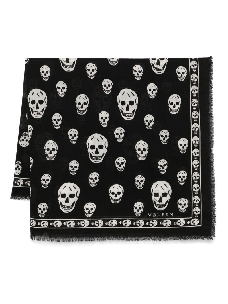 Classic Skull scarf 1