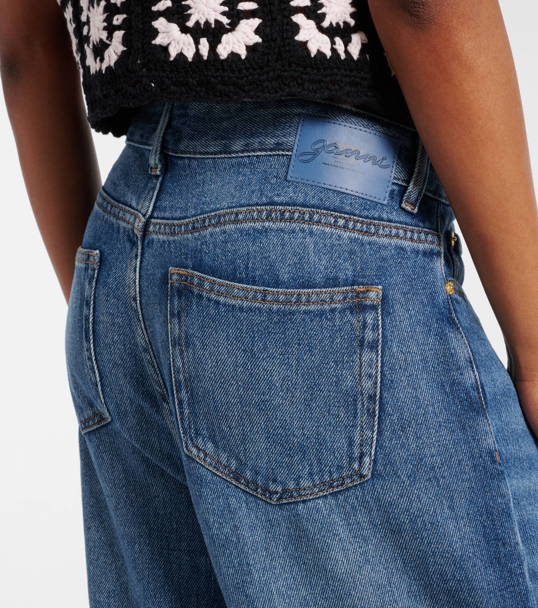 Pleated wide-leg jeans - 6