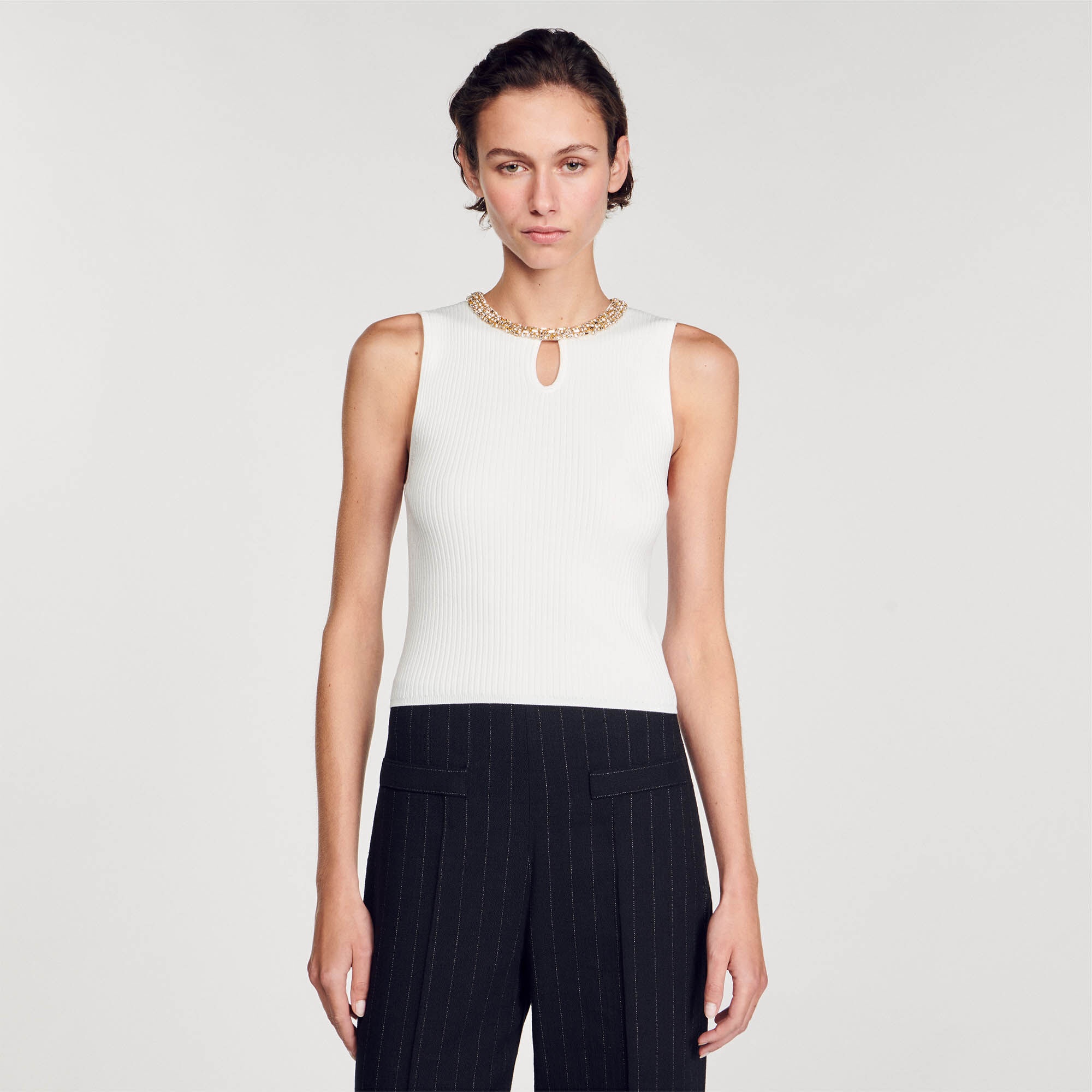 VEST TOP WITH JEWELLERY NECK - 5