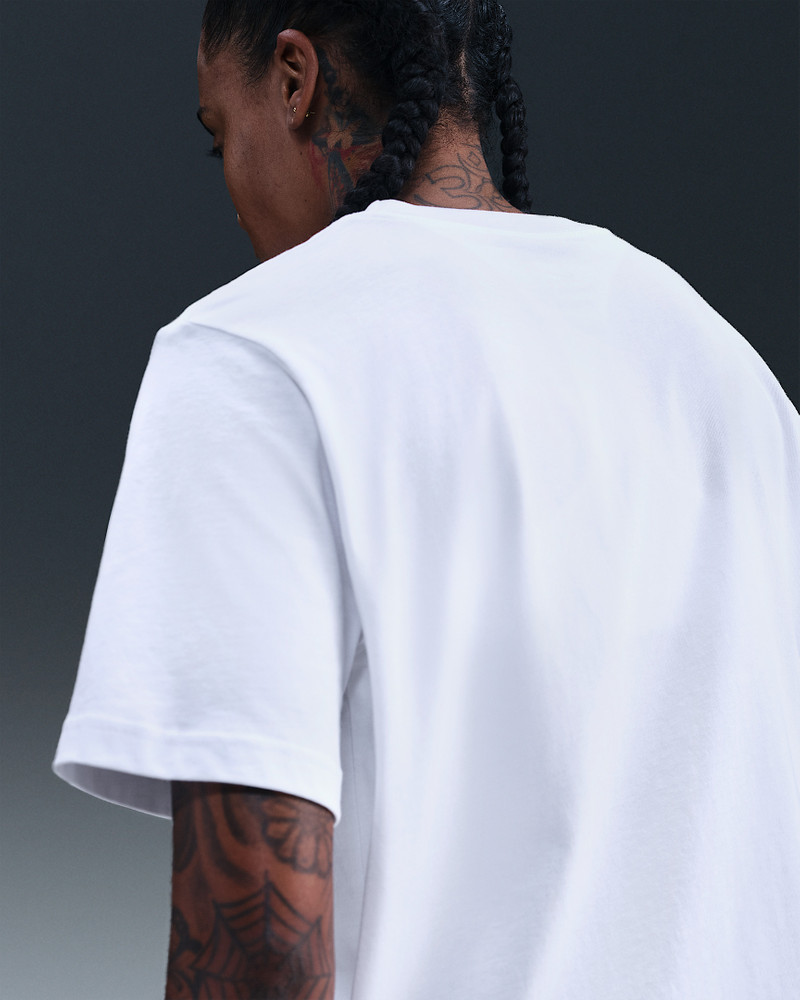 Nike Nike Women's Basketball T-Shirt outlook