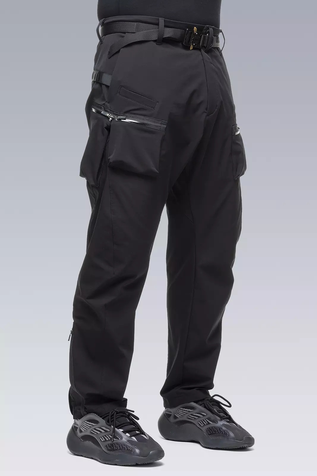 P41-DS schoeller® Dryskin™ Articulated Cargo Trouser Black - 3