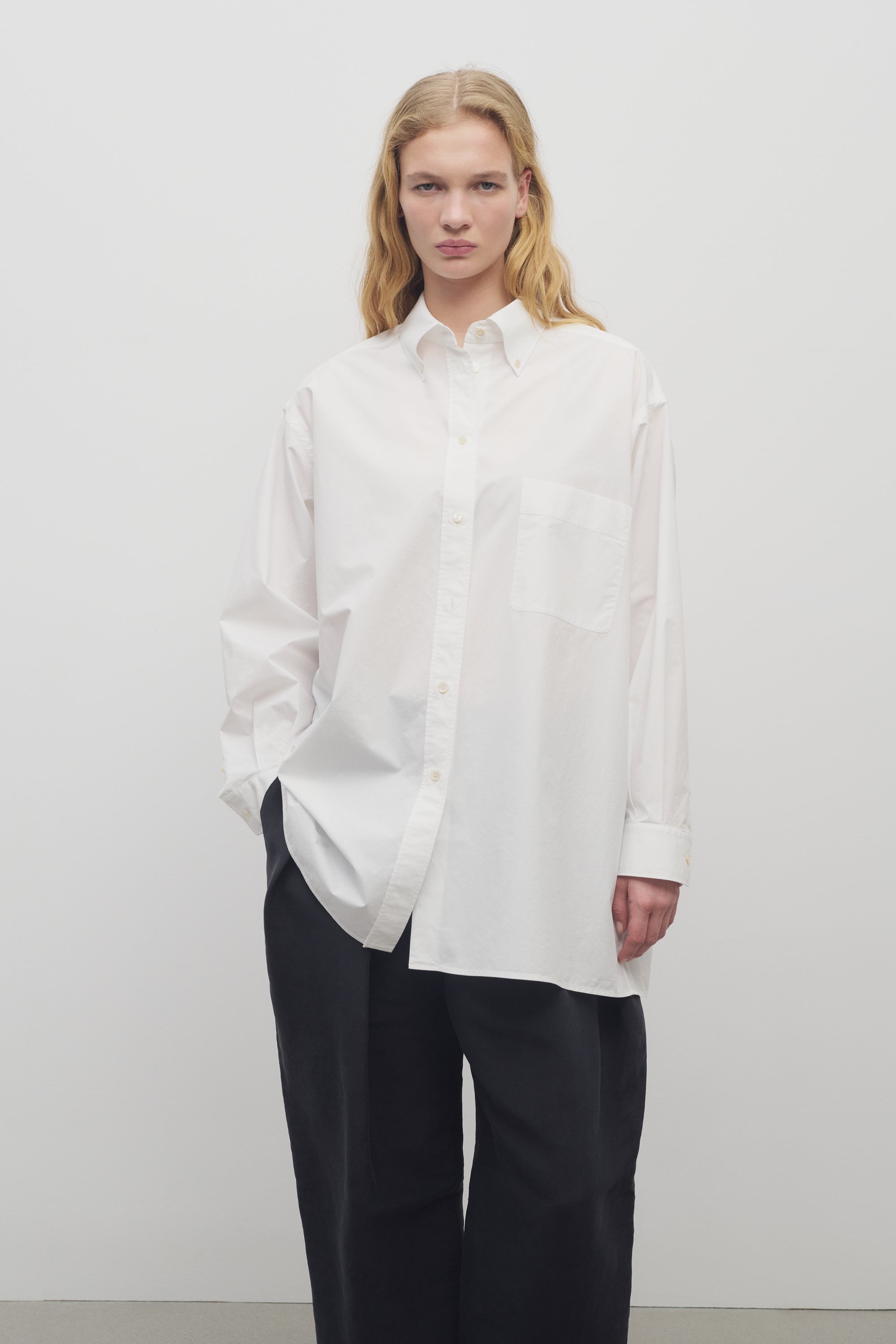 Victoria Shirt in Cotton - 3