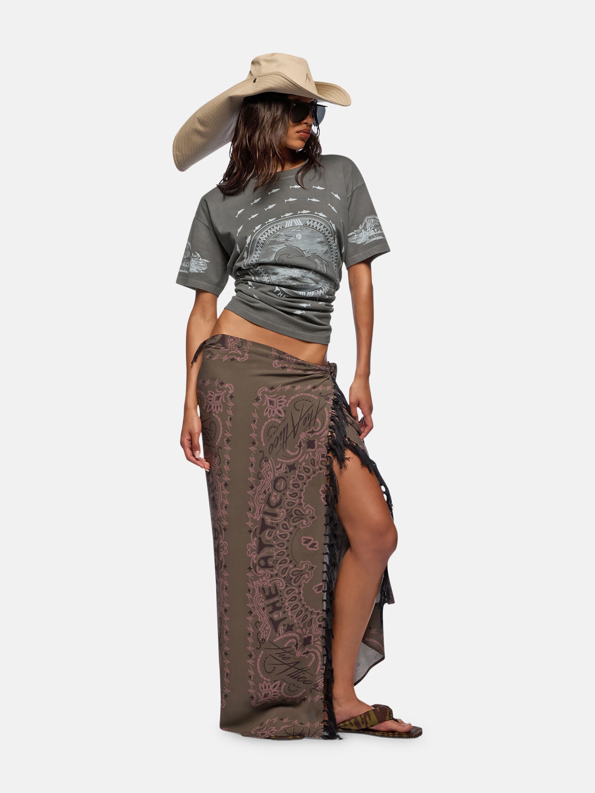 FADED BLACK T-SHIRT - 2