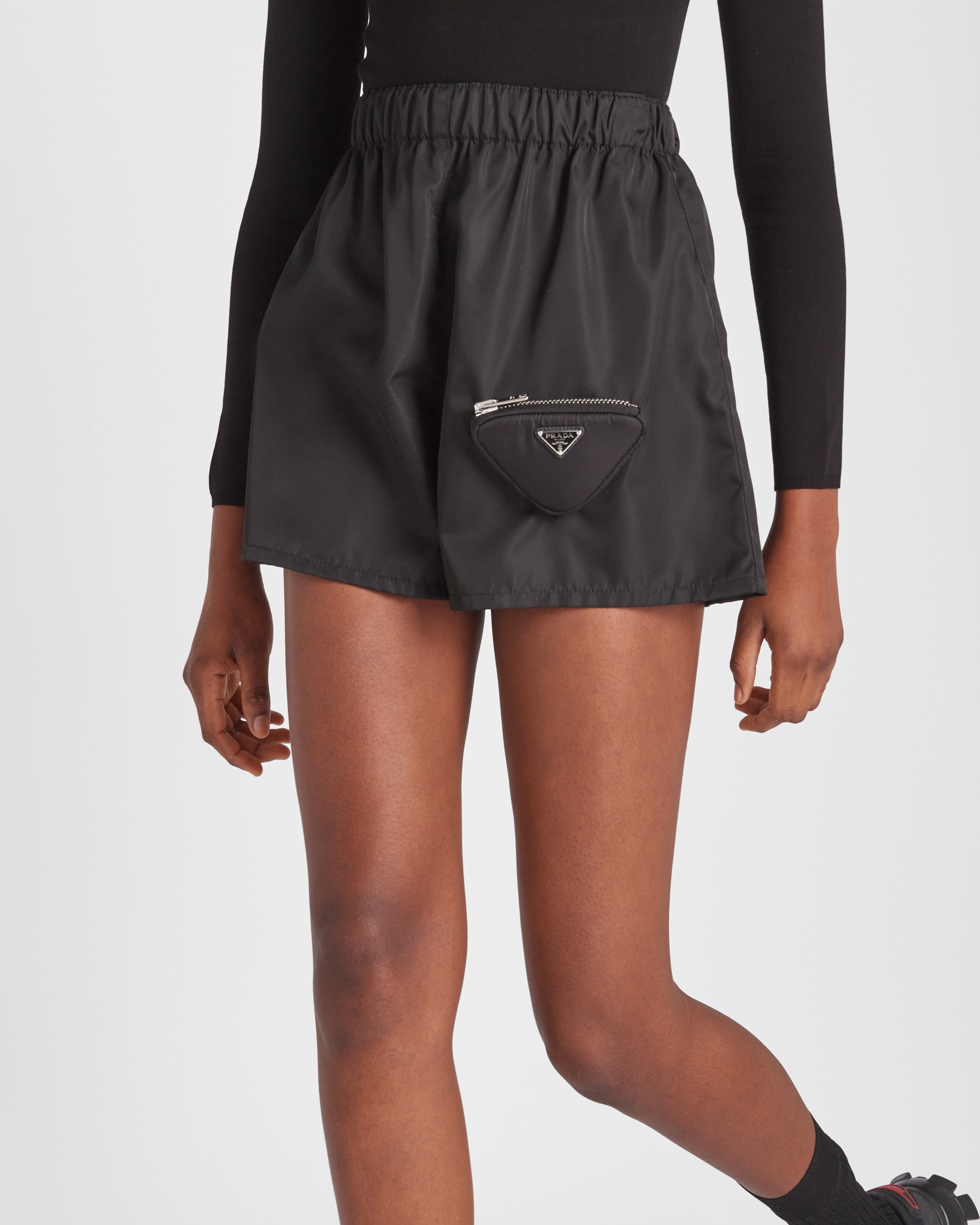 Re-Nylon shorts with pouch - 3