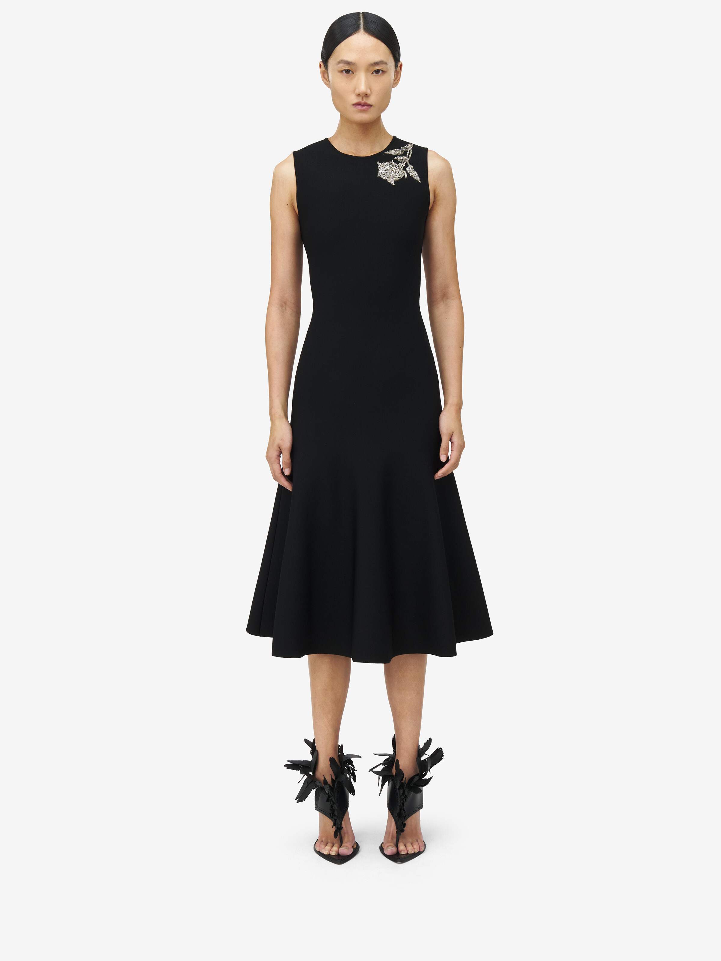 Banshee Embroidery Knitted Dress - 2