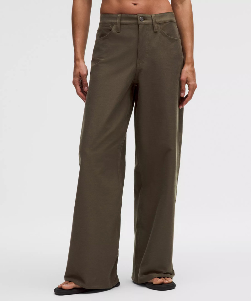 lululemon EasyFive Low-Rise Classic Wide-Leg Pant *Regular outlook