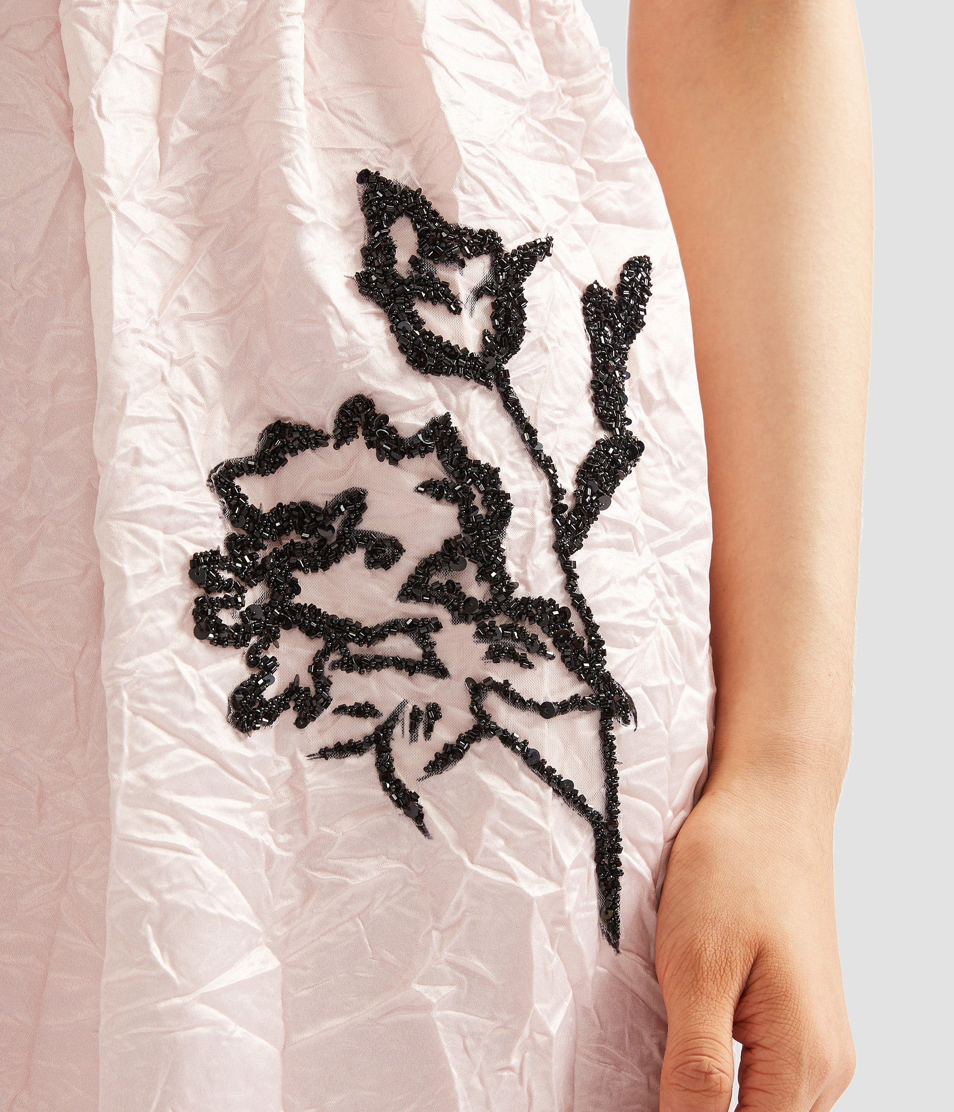 SLEEVELESS GOWN - 7