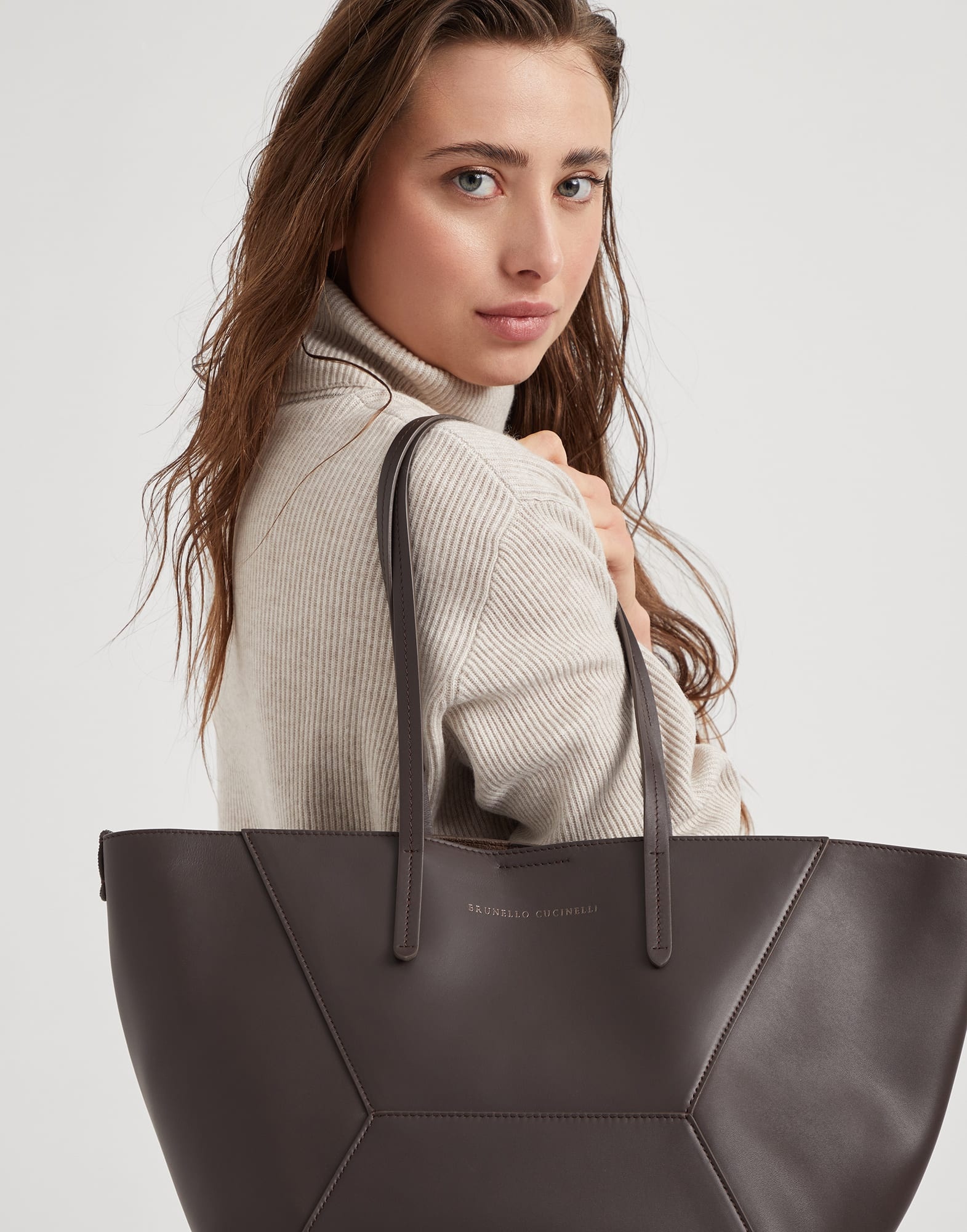 BC Duo bag in calfskin with monili - 4