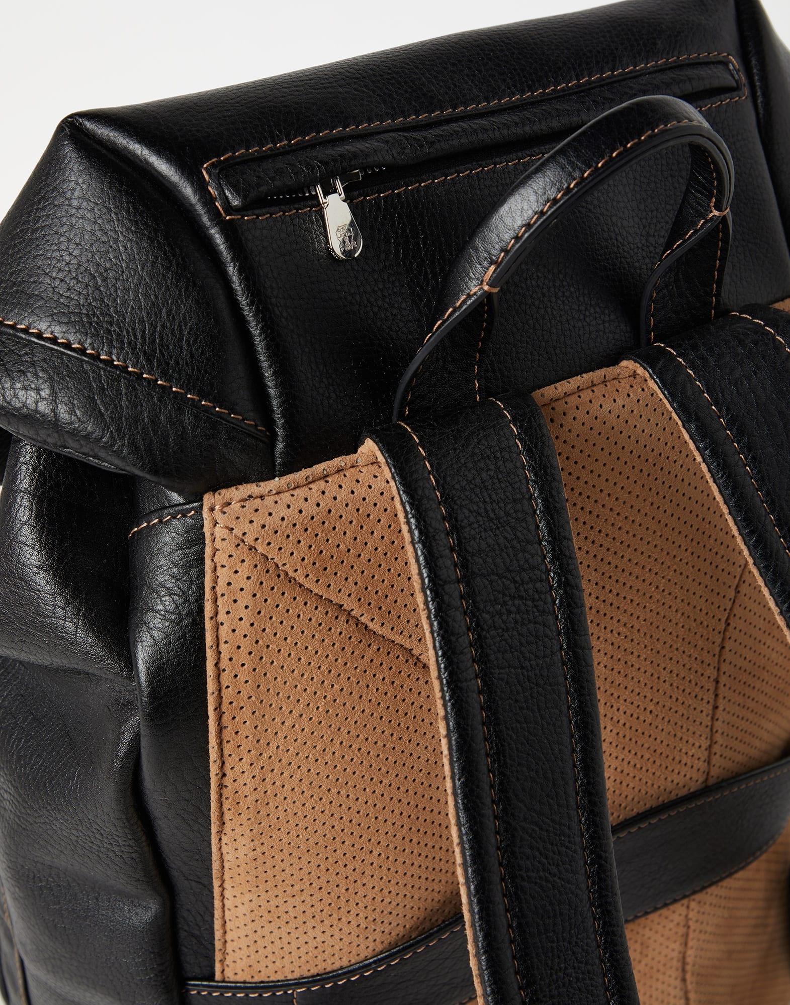 Grained calfskin leisure backpack - 3