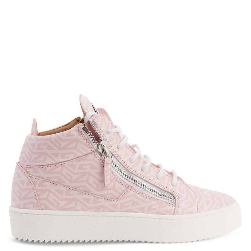 Kriss Monogram 1