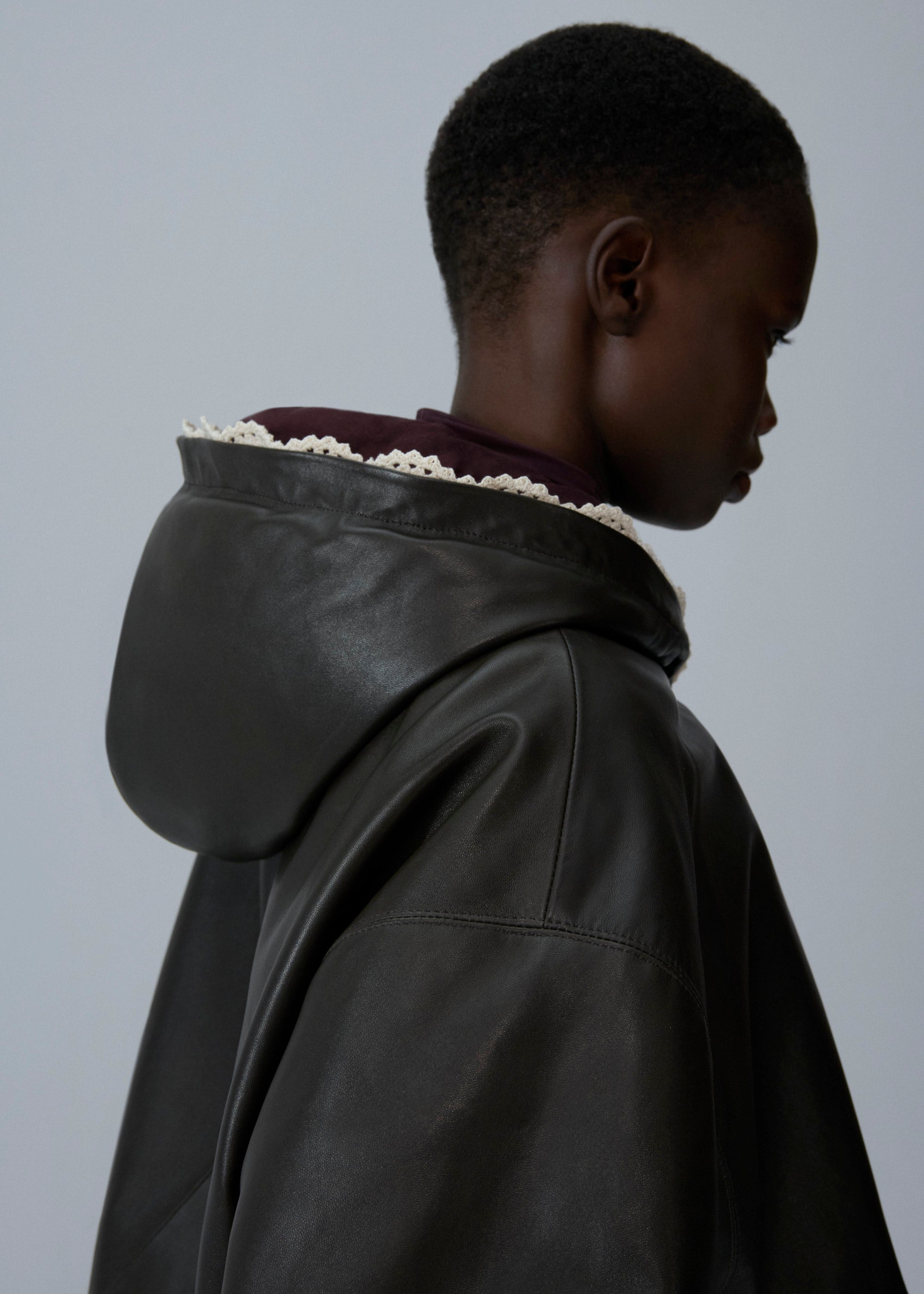 Lace-detail zip up hoodie in black leather - 4