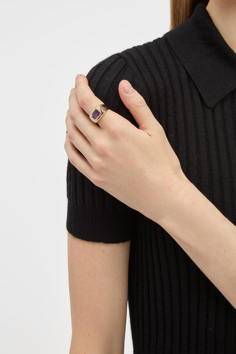 GABRIELA HEARST Large Ring in 18K Yellow Gold & Amethyst Stone outlook