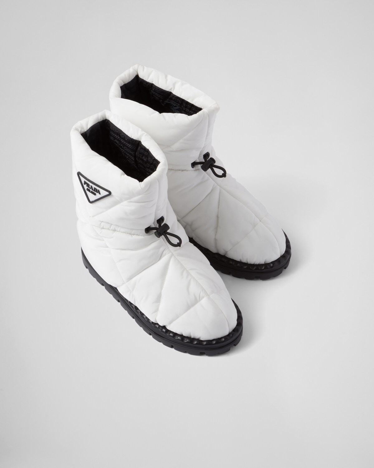 Padded nylon booties - 4