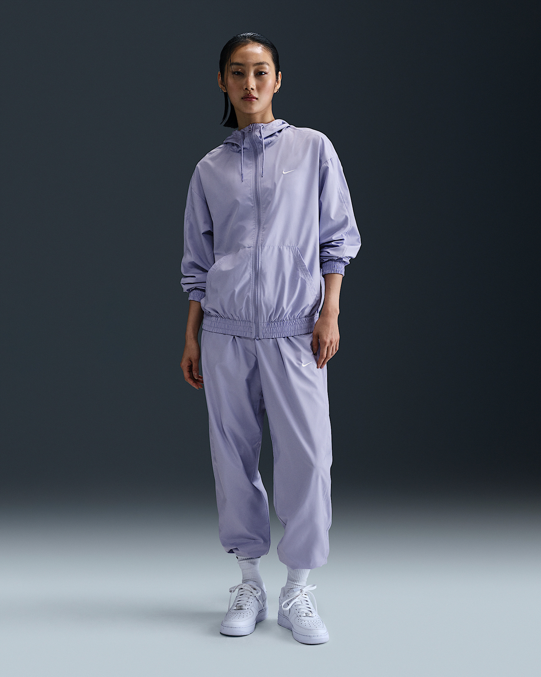 ジャケット Nike Sportswear Classic Woven Women's Loose UV Protection Ho Nike Sportswear Classic Wovens Women's Loose UV Protection