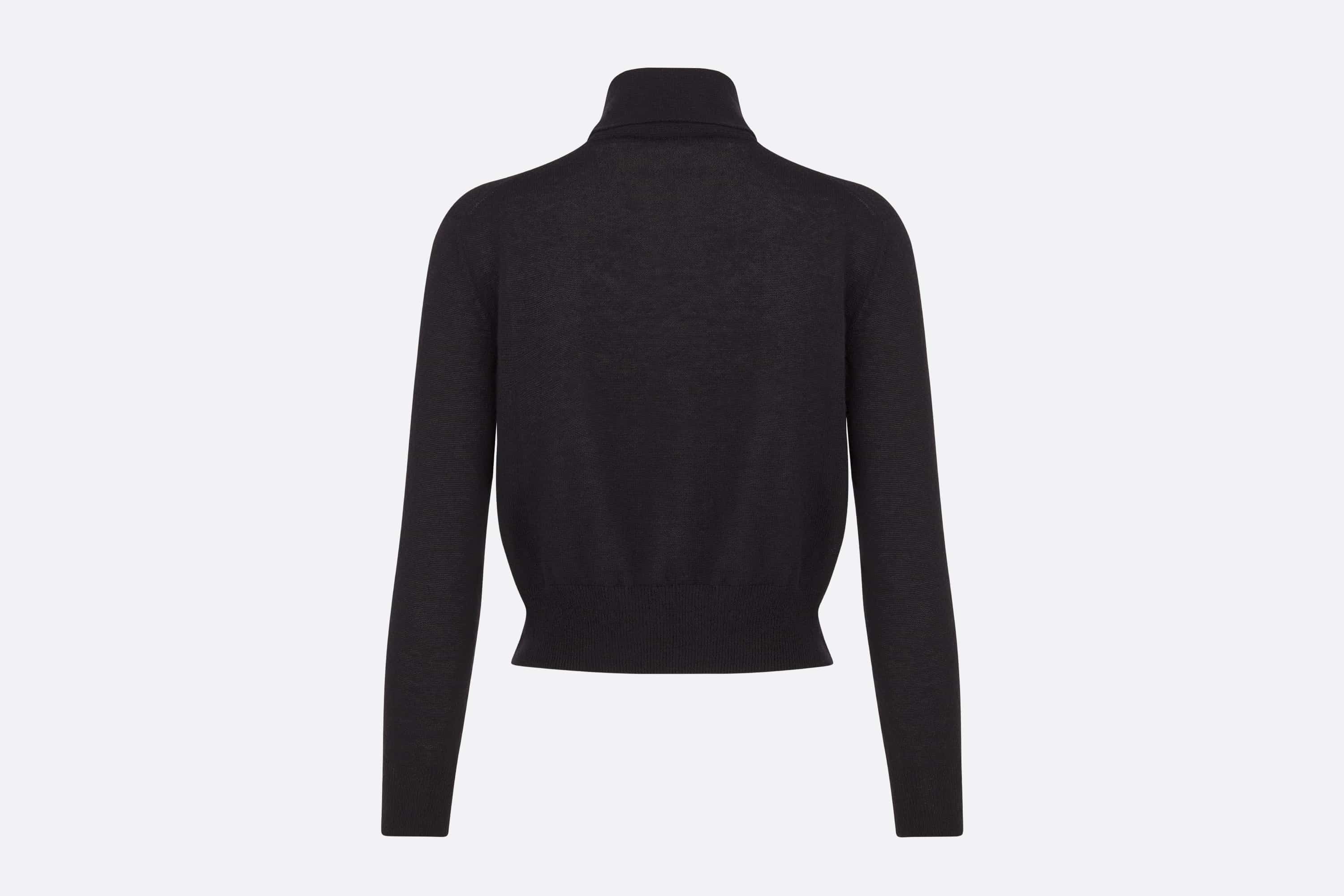 Tied Collar Sweater - 2