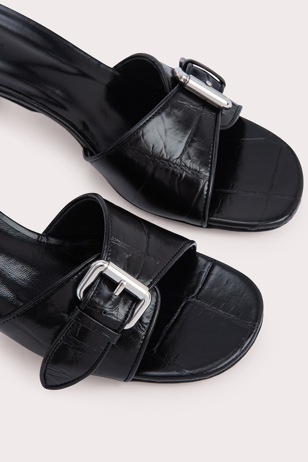 Elton Black Maxi Croco Embossed Leather - 4