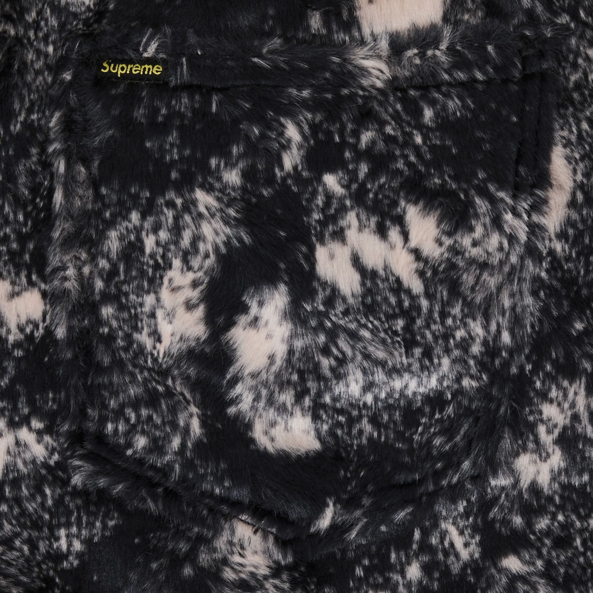Supreme Faux Fur Short 'Black' - 3