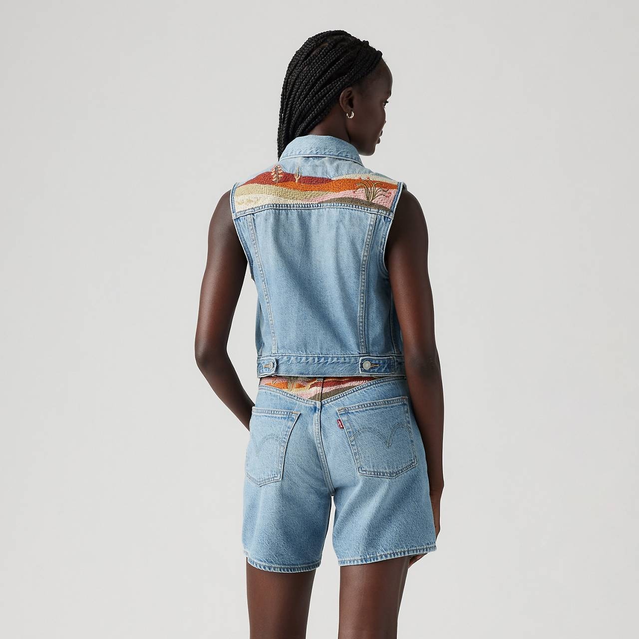 EMBROIDERED XS VEST - 4