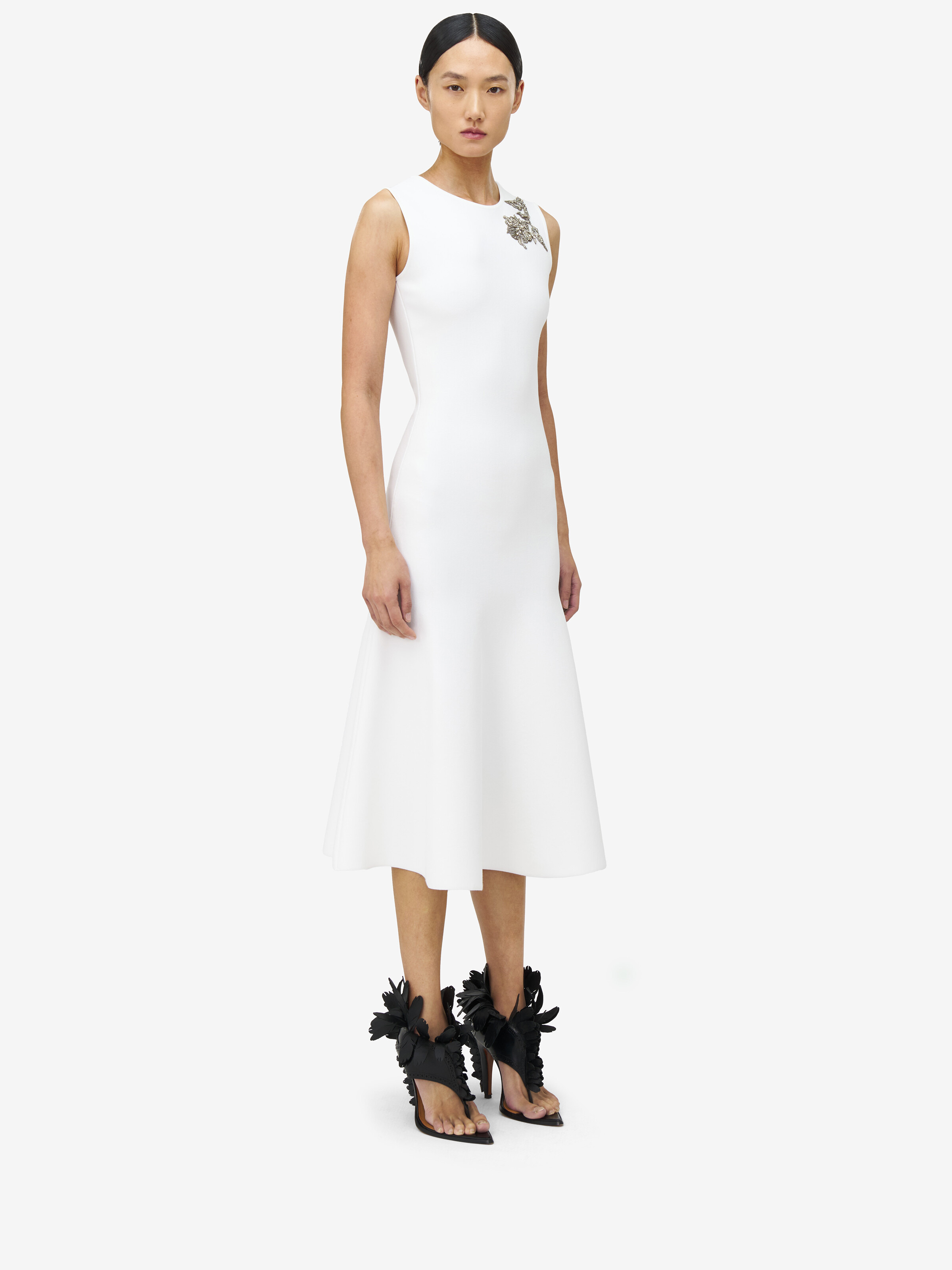 Banshee Embroidery Knitted Dress - 2