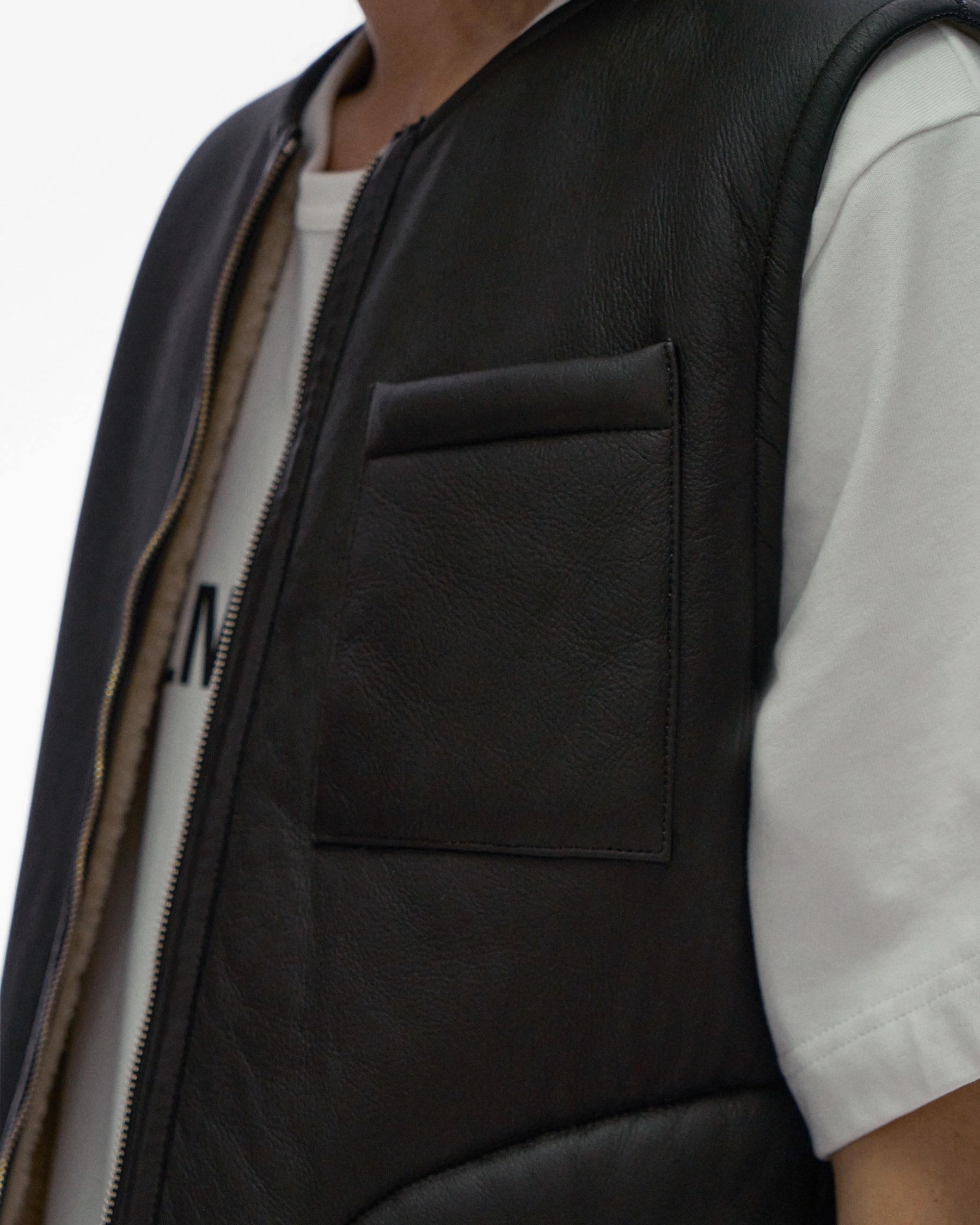 SHEARLING VEST - 6