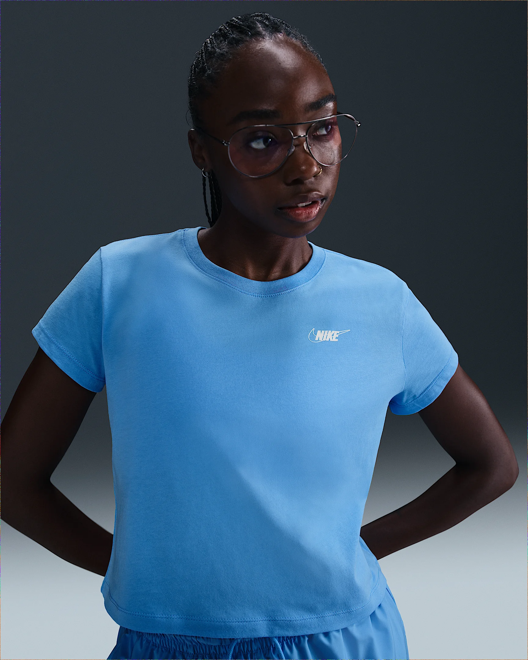 Nike Sportswear Club Women's Short-Sleeve Cropped Graphic T-Shirt - 1