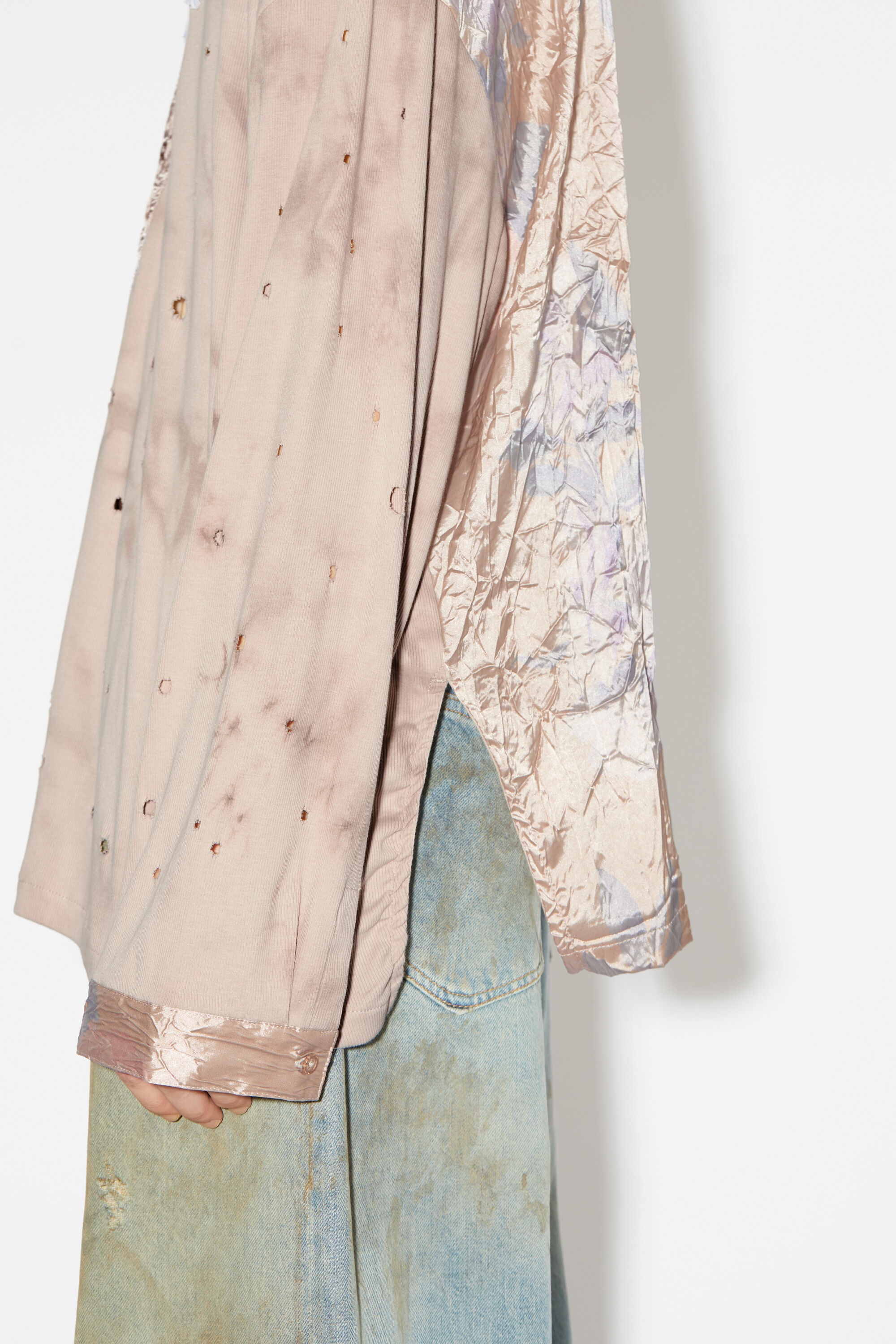 Distressed cotton satin t-shirt - Shell beige - 4