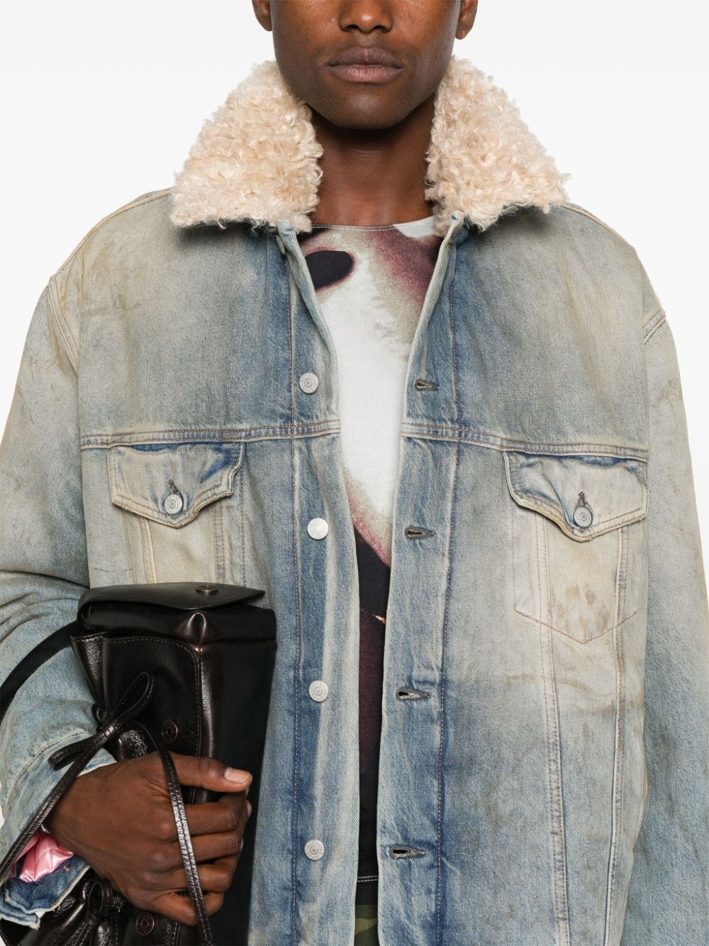 shearling-collar distressed denim jacket - 6