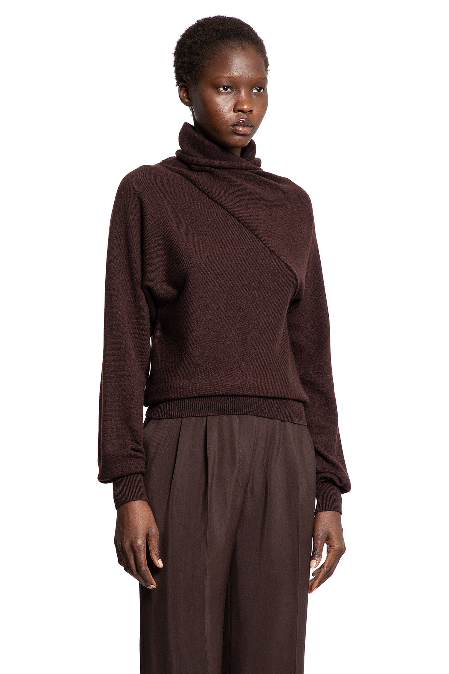 Wrap-Collar-Sweater - 2