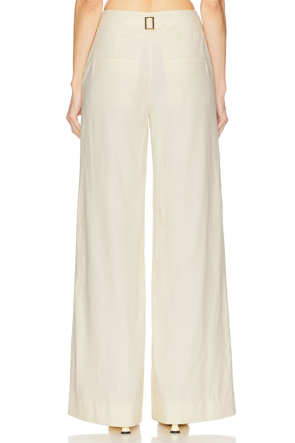 Yalena Pant - 4