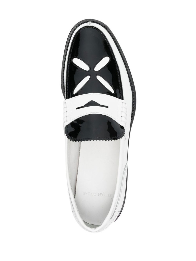 Slashed leather loafers 4