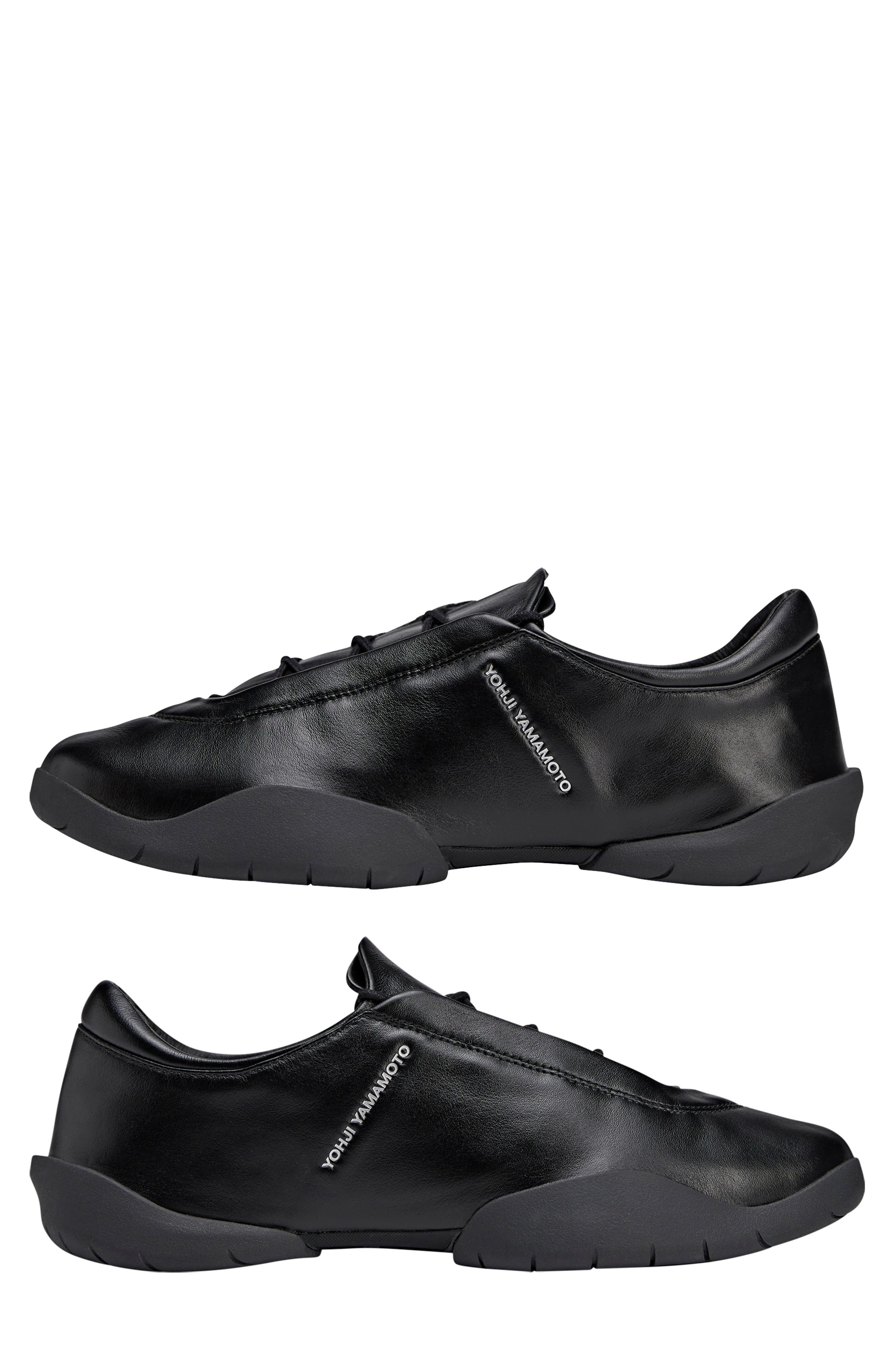 Y-3 Gender Inclusive Regu Low Top Sneaker in Black/Black/Black at Nordstrom - 8
