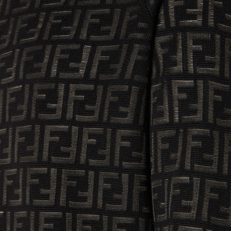 Sweater 3