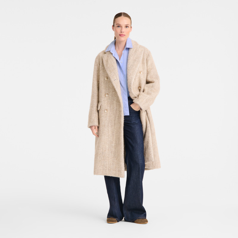 Longchamp Coat outlook