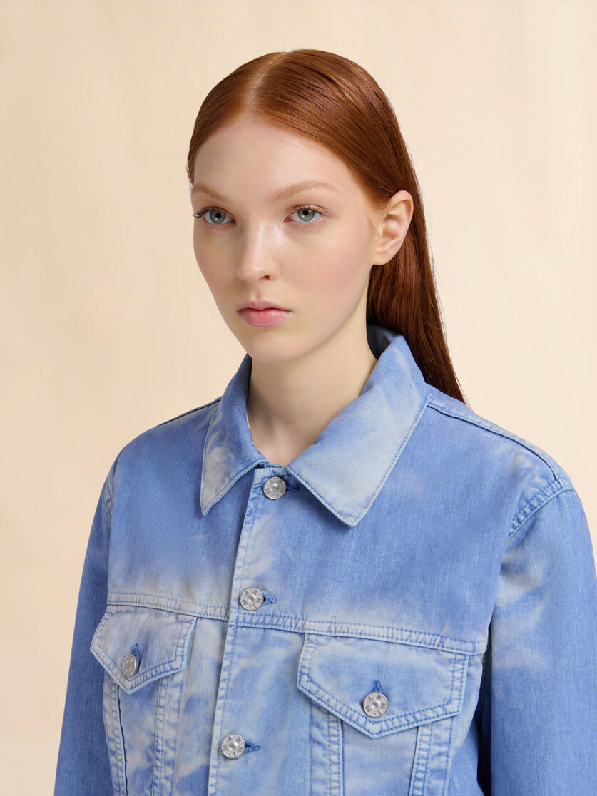LIGHT BLUE FLOCKED DENIM TRUCKER JACKET - 4