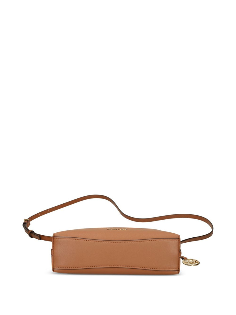 Andie cross body bag 6