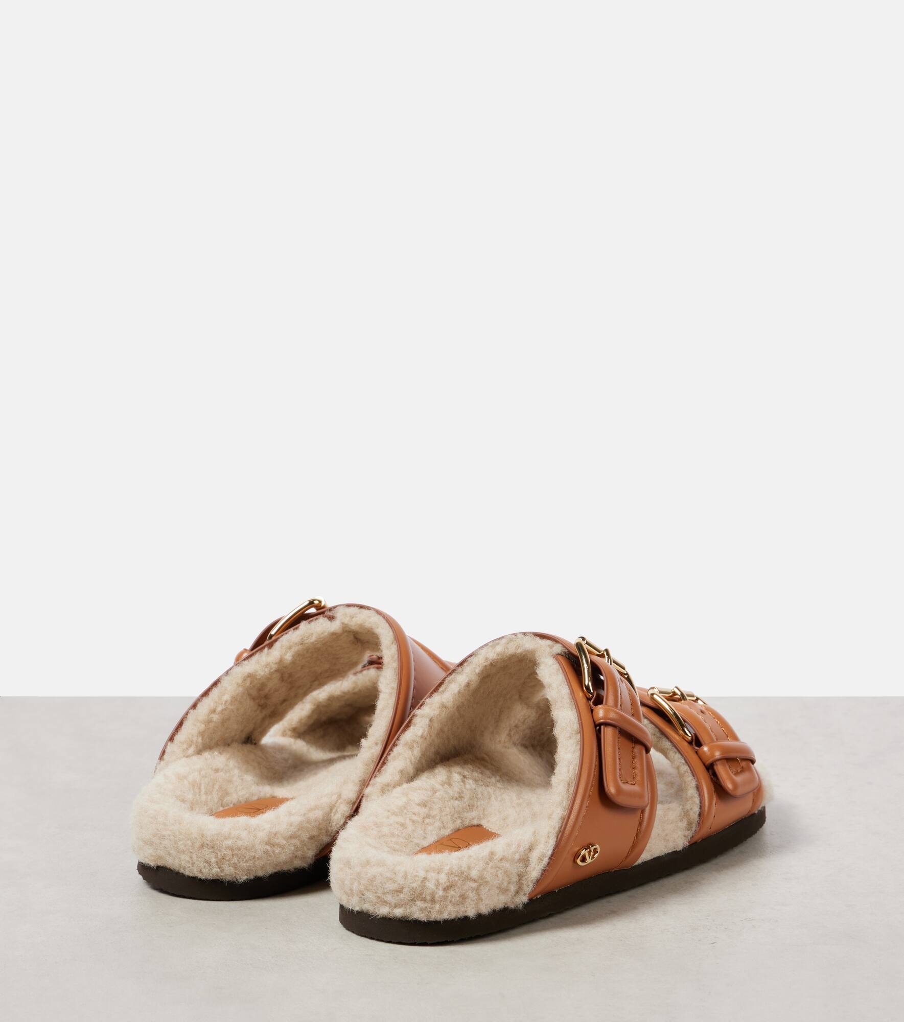 Fussfriend shearling-lined leather sandals - 3