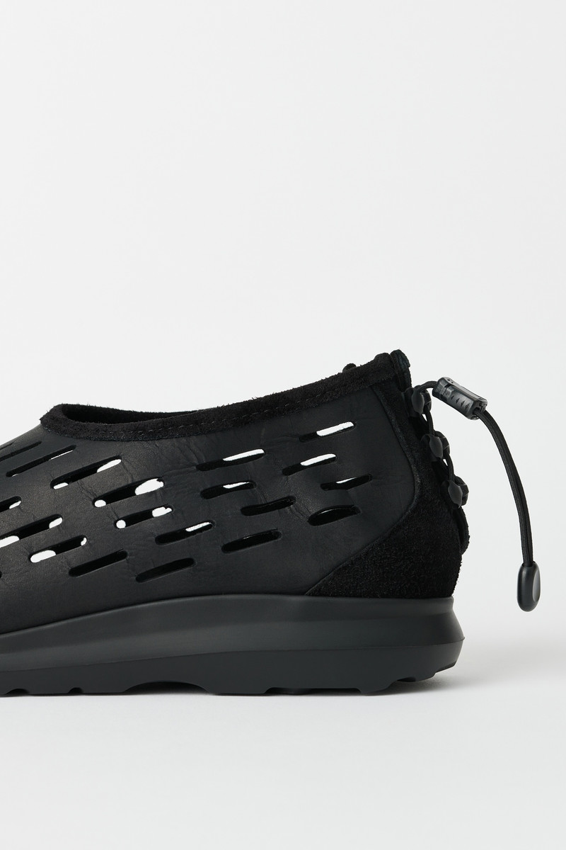 Strainer Black Leather 3