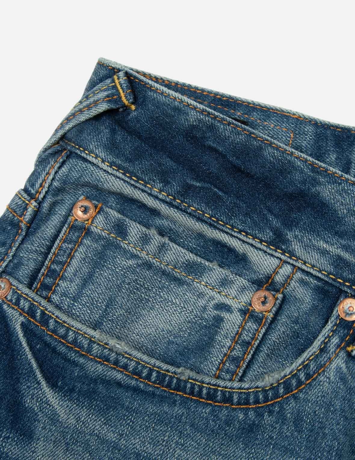 Allover Rivets and Seagull Applique 3D Regular Fit Jeans - 7