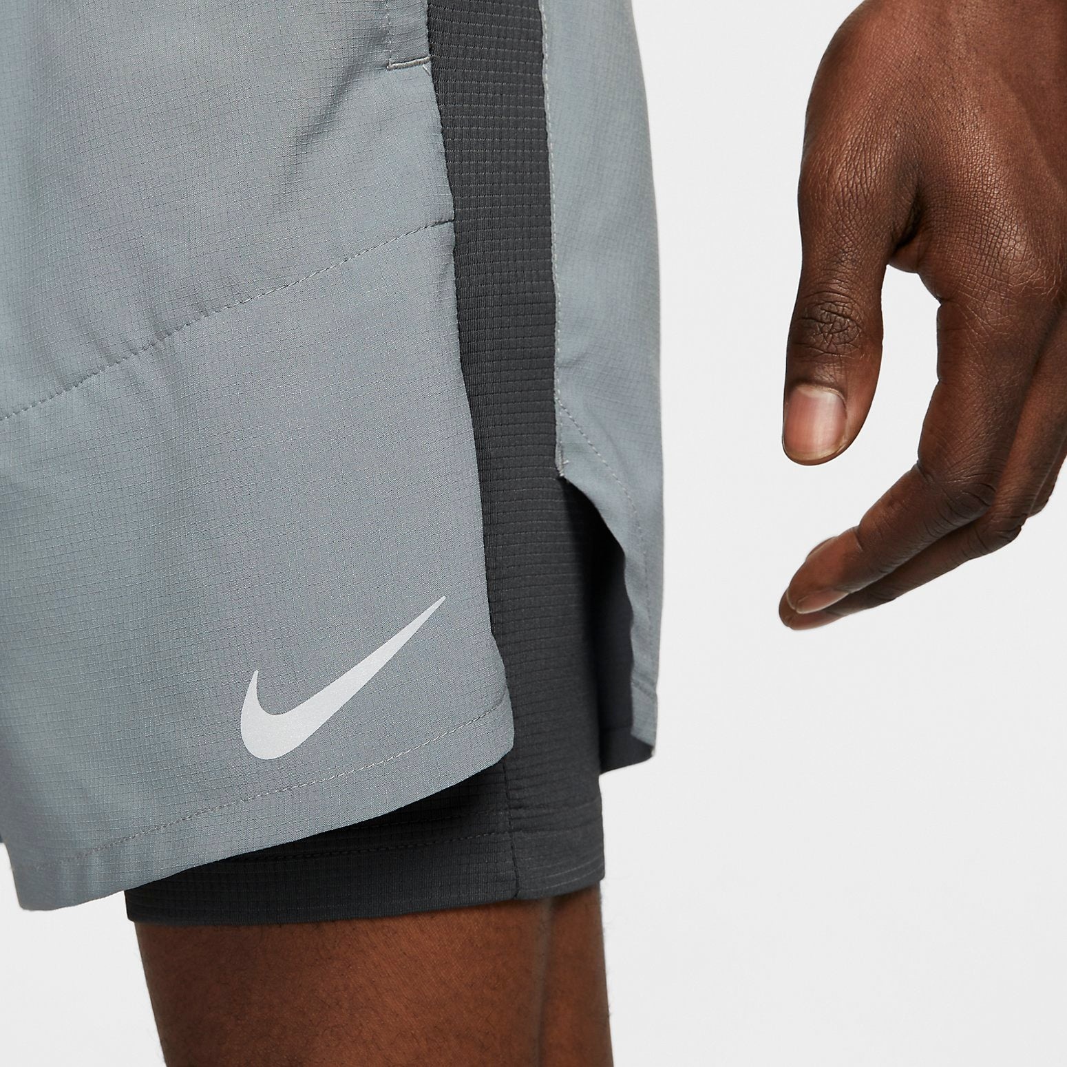 Nike Stride Dri-FIT Hybrid Running Shorts 'Sliver' DM4757-084 - 2
