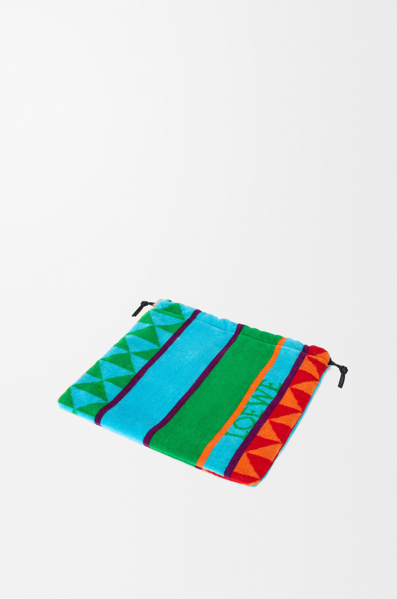 Small drawstring pouch in terrycloth 3