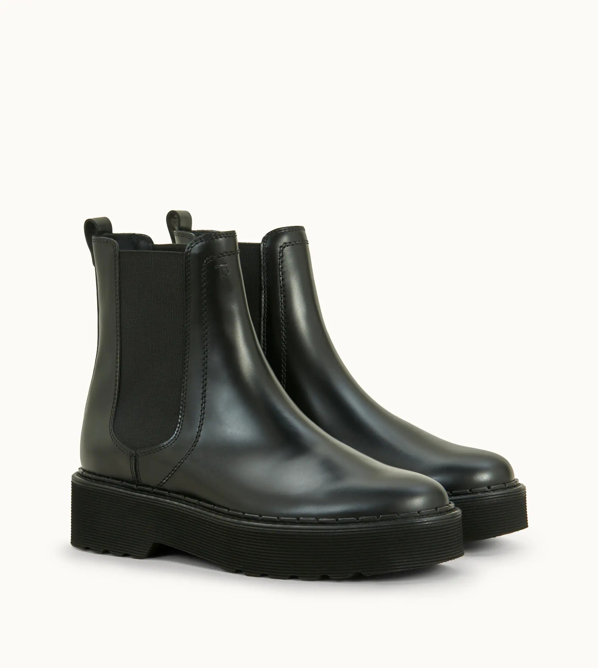 ANKLE BOOTS IN LEATHER - BLACK - 4