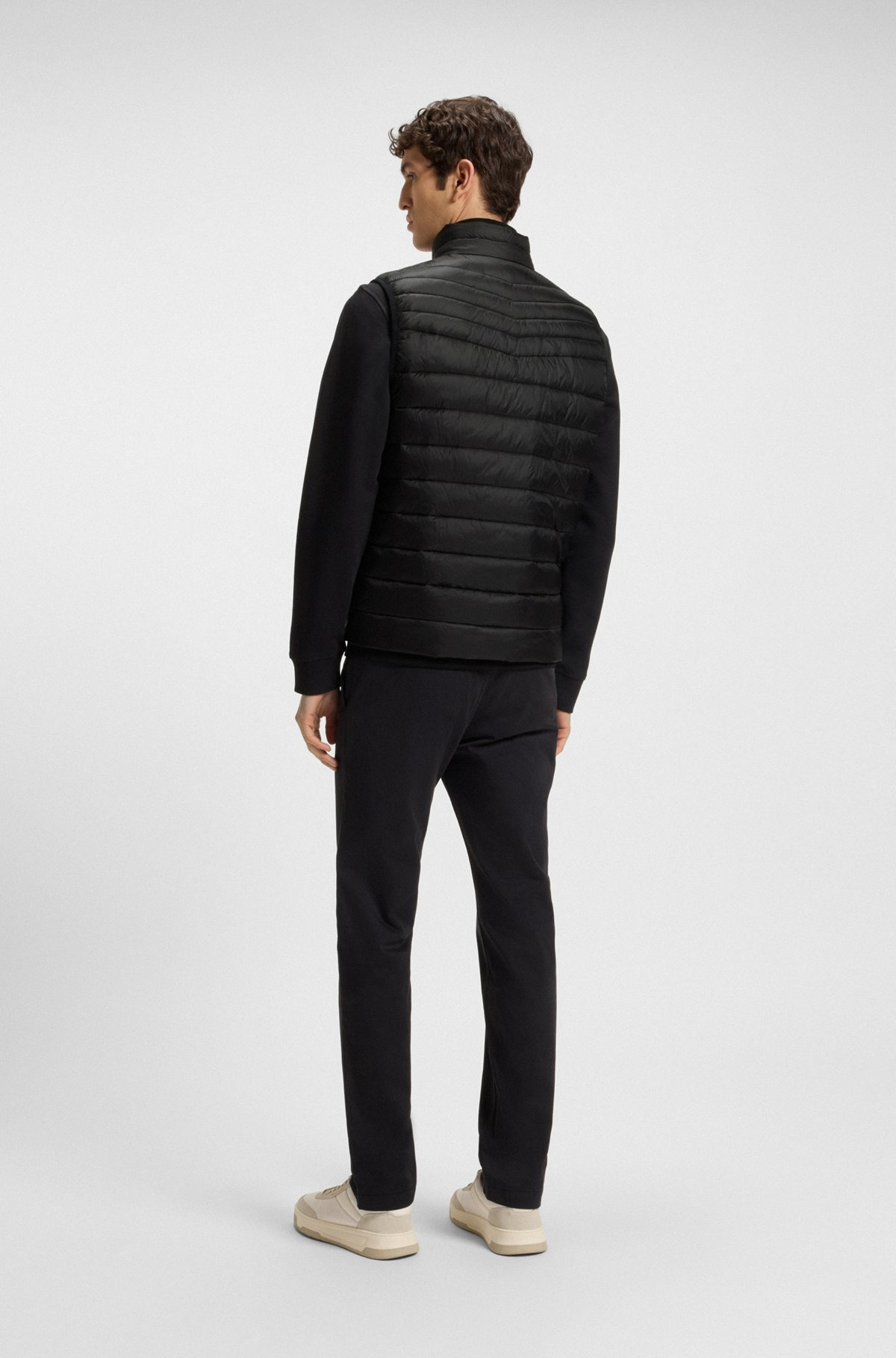 PACKABLE DOWN GILET IN WATER-REPELLENT FABRIC - 4