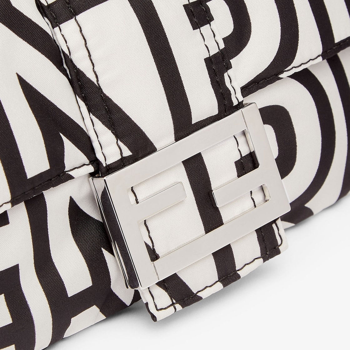 Two-tone nylon Fendi Roma Capsule pouch - 5